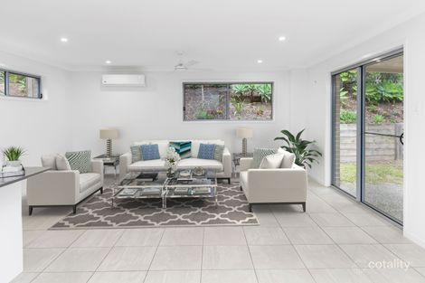 Property photo of 1/14 Wilmot Place Helensvale QLD 4212