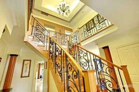 Property photo of 4 Ward Drive Mill Park VIC 3082