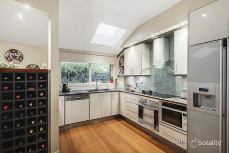 Property photo of 10/2-18 Manningham Street Parkville VIC 3052