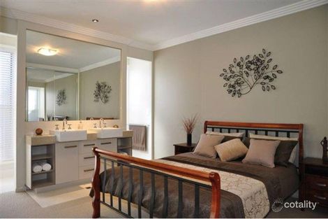 Property photo of 2/69 Kearney Street Kearneys Spring QLD 4350