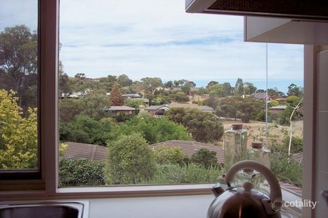 10 Grasslands Ct, Wynn Vale, SA 5127