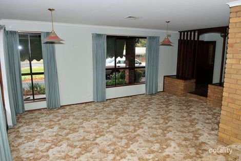 Property photo of 12 Kirribilli Court Wodonga VIC 3690