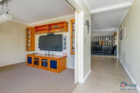 Property photo of 25 Huggins Road Byford WA 6122