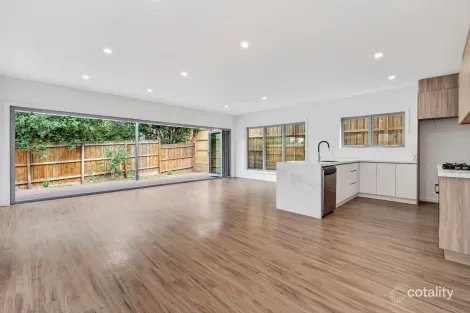 1A THORNBURY LANE, HIGHTON, VIC 3216