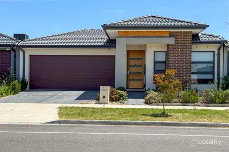 Property photo of 22 Daintree Entrance Donnybrook VIC 3064