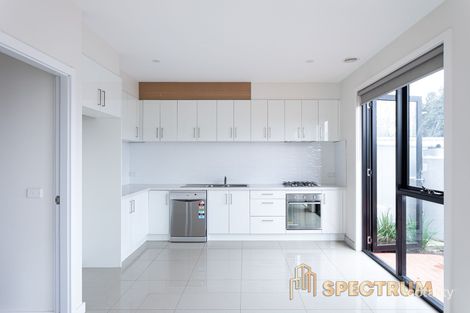 Property photo of 7 Autumn Crescent Carrum Downs VIC 3201