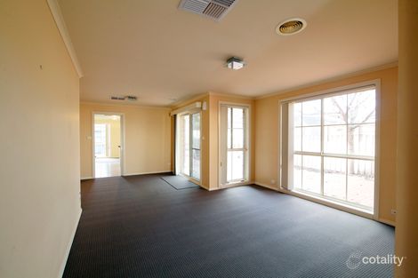 Property photo of 8 Redleaf Close Lara VIC 3212