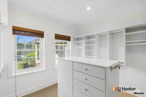 Property photo of 13 Monaro Crescent Griffith ACT 2603
