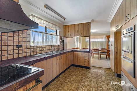 Property photo of 8 Bridgeport Street Macgregor QLD 4109