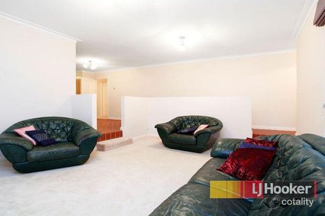 Property photo of 8 Mosig Court Hampton Park VIC 3976