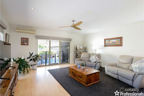 Property photo of 2 Tarhilla Drive Launching Place VIC 3139