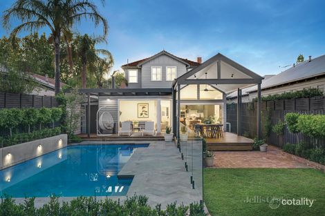 Property photo of 32 Emo Road Malvern East VIC 3145