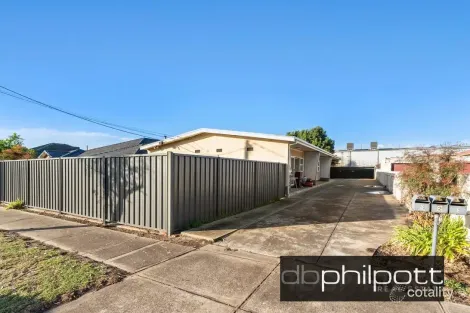 2/8 Oldsmobile Tce, Dudley Park, SA 5008