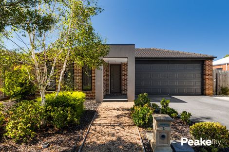 4 Damper Way, Lynbrook, VIC 3975
