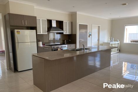 Property photo of 25 Botanic Drive Pakenham VIC 3810