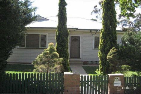 19 Fanny St, Newtown, QLD 4350