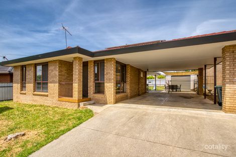 Property photo of 36 Waratah Way Wodonga VIC 3690
