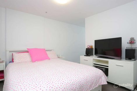 Property photo of 131/70 Nott Street Port Melbourne VIC 3207