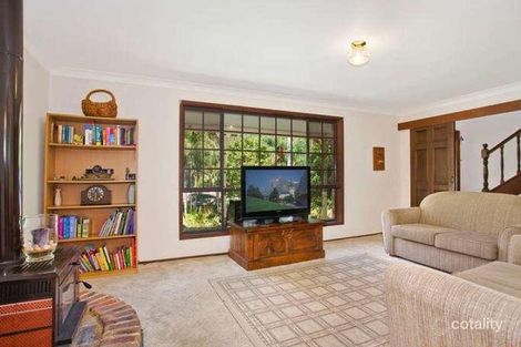 Property photo of 33 Elissa Crescent Wyoming NSW 2250