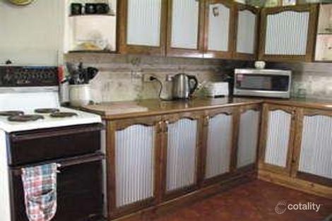 Property photo of 18 Berry Road Waroona WA 6215