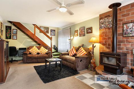 Property photo of 3 Taranaki Avenue Lethbridge Park NSW 2770