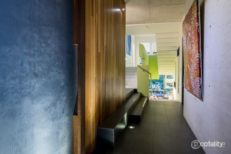 Property photo of 155 Dornoch Terrace Highgate Hill QLD 4101