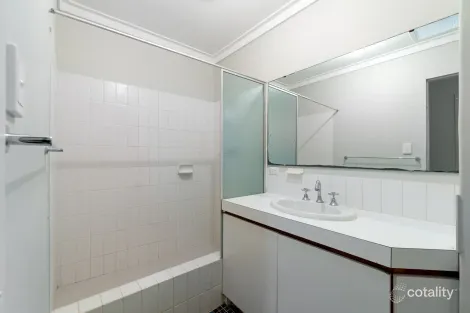 Property photo of 1/156 Gwenyfred Road Kensington WA 6151
