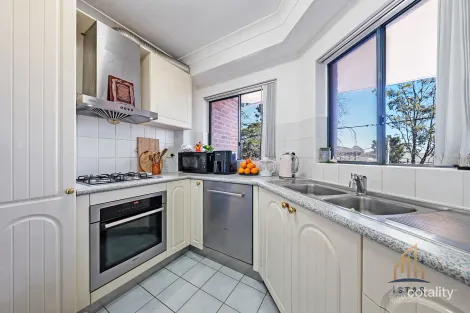 Property photo of 6/74-76 Pitt Street Granville NSW 2142