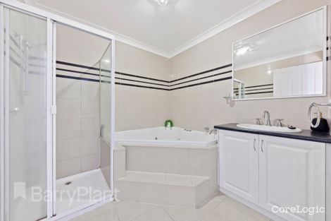 Property photo of 2/40 William Street St Albans VIC 3021