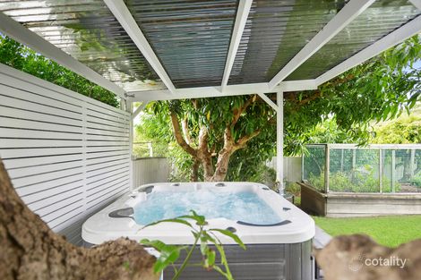 Property photo of 5 Andrew Avenue Keiraville NSW 2500