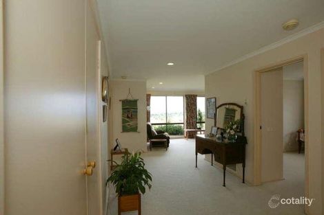 Property photo of 11 The Briars Mooroolbark VIC 3138