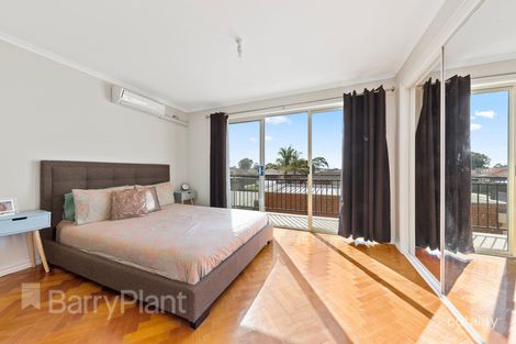 Property photo of 2/40 William Street St Albans VIC 3021