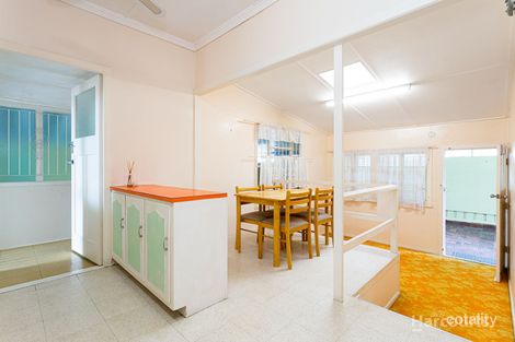 Property photo of 51 Sydney Street Redcliffe QLD 4020