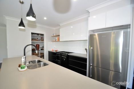 Property photo of 32 Argyle Avenue Dubbo NSW 2830