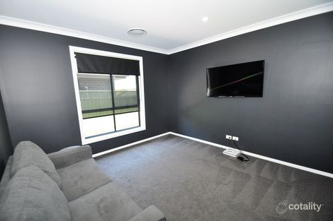 Property photo of 32 Argyle Avenue Dubbo NSW 2830
