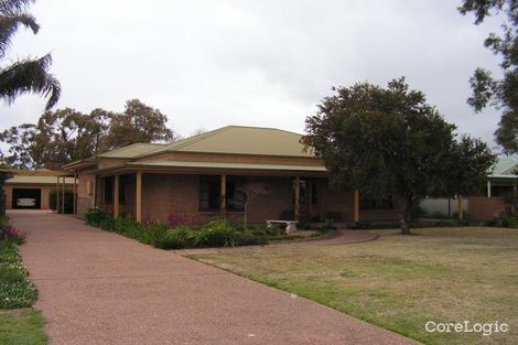 28 Alder St, Forbes, NSW 2871