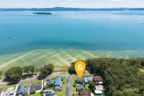 70 Peace Pde, Tanilba Bay, NSW 2319