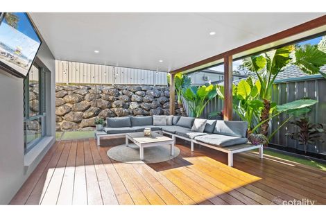 Property photo of 10 Encore Crescent Ashmore QLD 4214