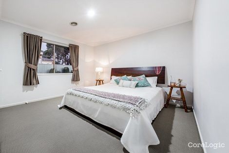 Property photo of 77 Scotsdale Drive Cranbourne East VIC 3977