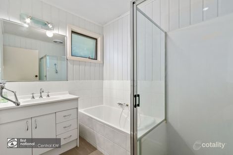 Property photo of 24 William Crescent Yinnar VIC 3869
