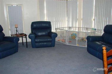 Property photo of 33 Fullerton Circuit St Helens Park NSW 2560