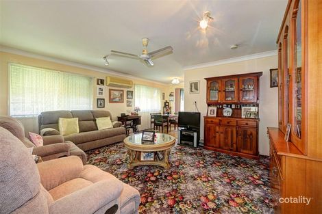 Property photo of 42 Sunset Drive Thabeban QLD 4670