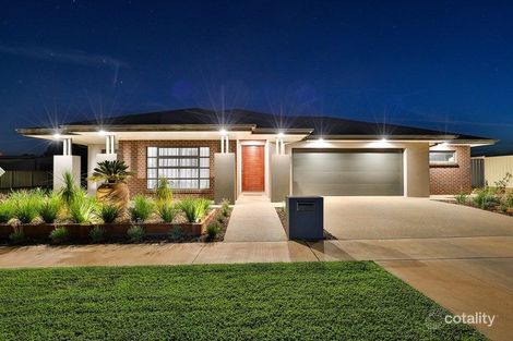 Property photo of 11 Windsor Court Irymple VIC 3498