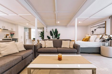 9 Merinda Ct, Southport, QLD 4215