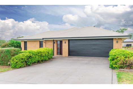 Property photo of 4 Rosella Gardens Drive Meringandan West QLD 4352