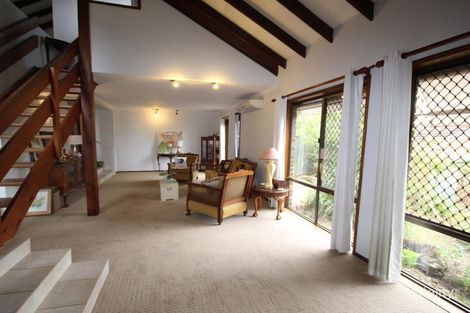 Property photo of 19 Kittani Crescent Ashmore QLD 4214