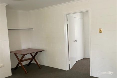 Property photo of 17/5-9 Fisk Street Westcourt QLD 4870