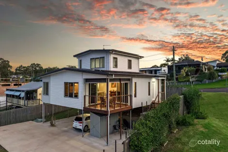 Property photo of 2 Joycelyn Terrace River Heads QLD 4655