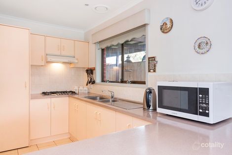 Property photo of 1/6 Windeatt Close Mill Park VIC 3082