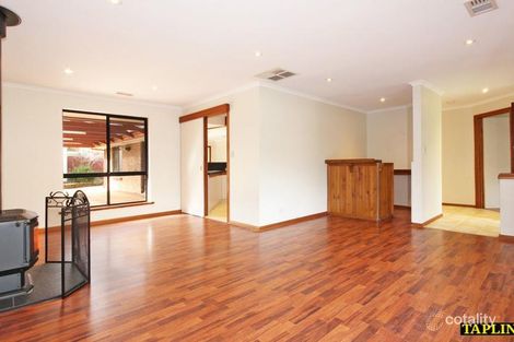 Property photo of 58 Delta Crescent Aberfoyle Park SA 5159